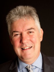 Headshot of Professor Frank Kelly